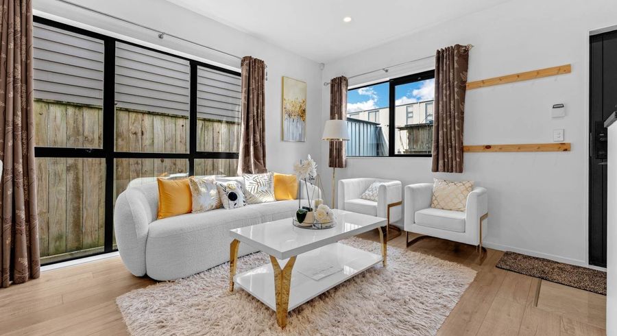  at 11 Collier Drive, Flat Bush, Manukau City, Auckland