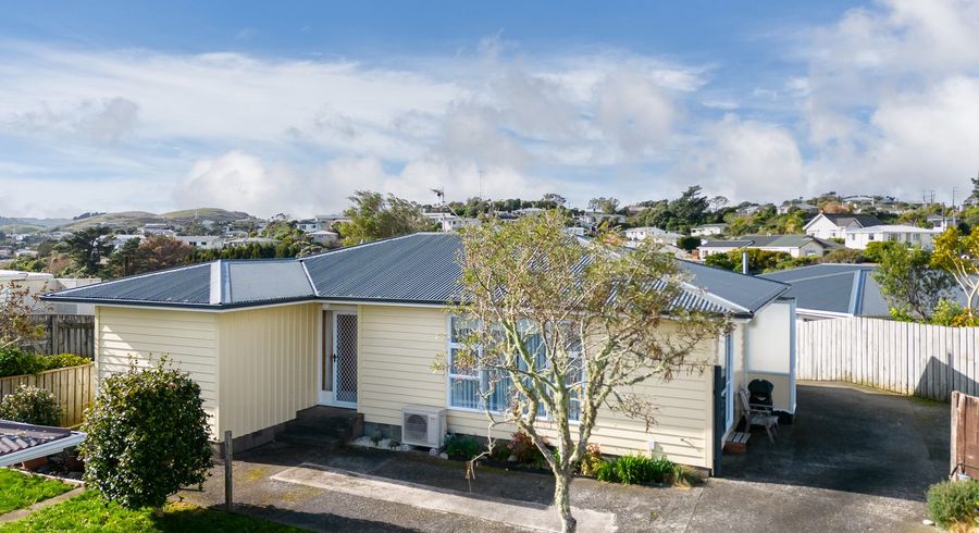  at 40 Turville Crescent, Newlands, Wellington