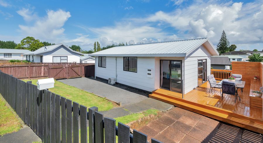 at 1/59 Redcrest Avenue, Red Hill, Papakura