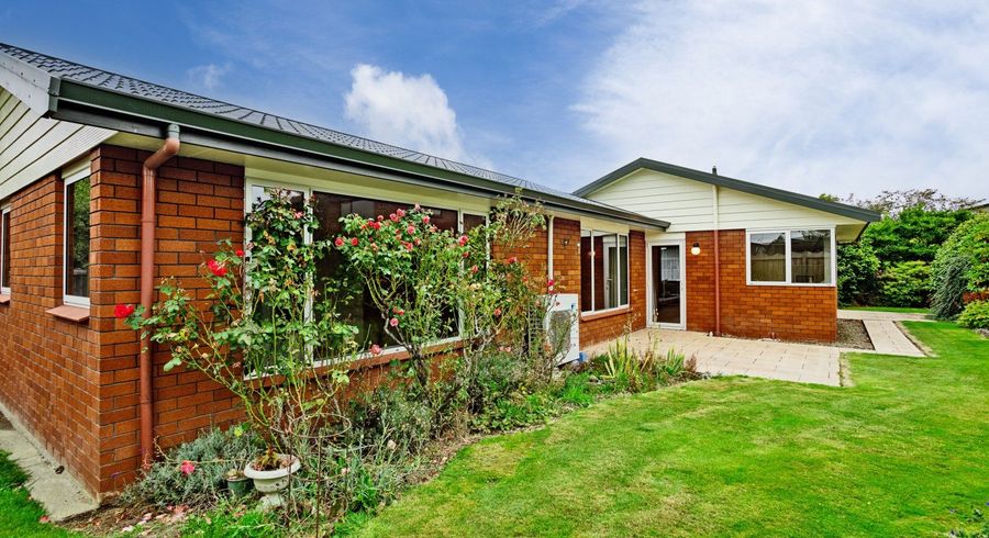  at 15 McLeod Court, Rosedale, Invercargill