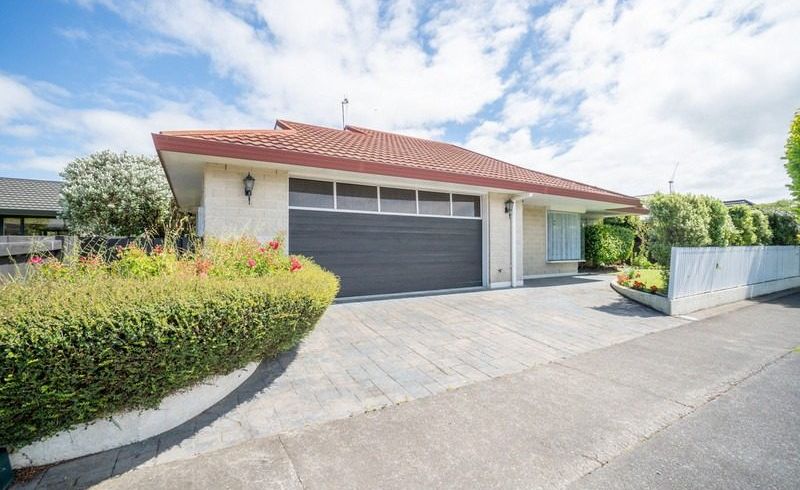  at 120 John F Kennedy Drive, Milson, Palmerston North