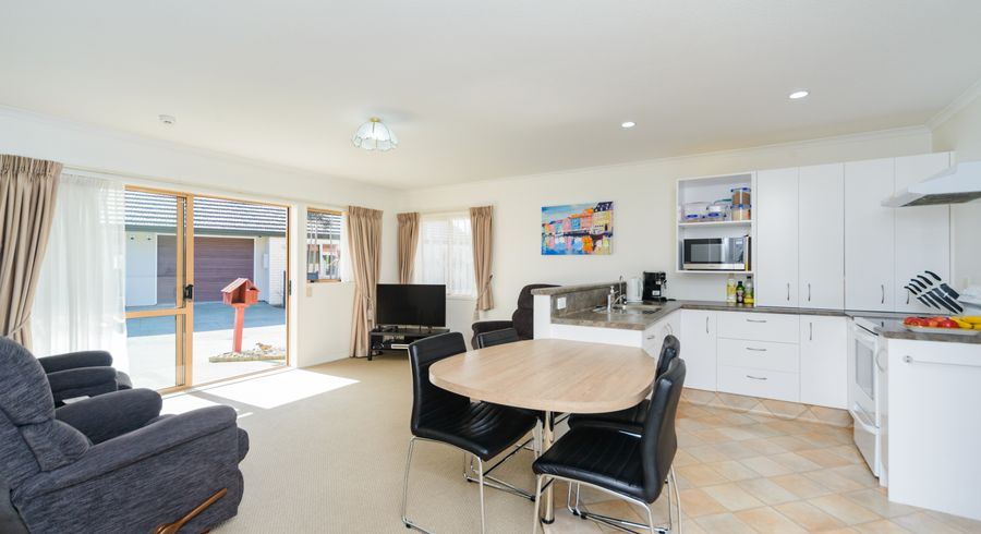  at 8 Foxtail Fern, Kelvin Grove, Palmerston North