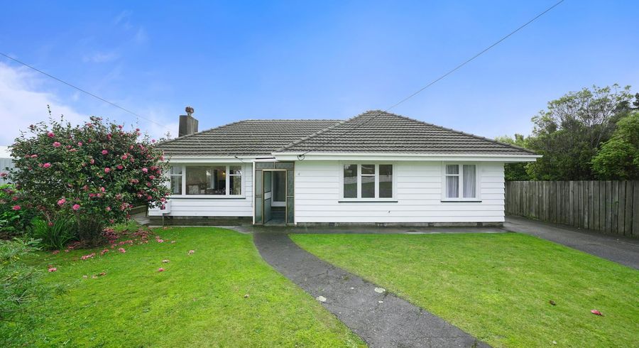  at 4 Wilson Grove, Normandale, Lower Hutt