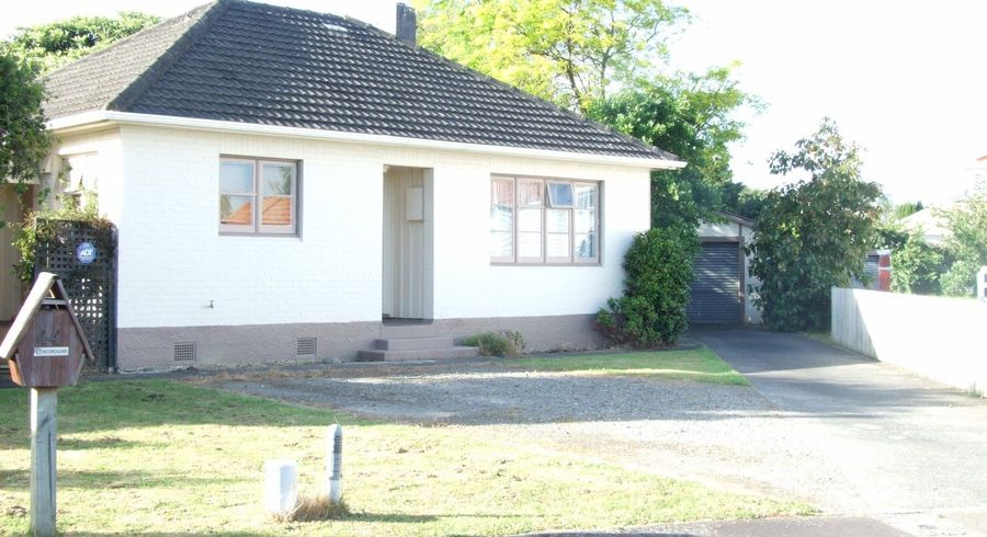  at 44 Millar Street, Roslyn, Palmerston North, Manawatu / Whanganui