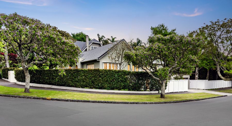  at 32 Entrican Avenue, Remuera, Auckland