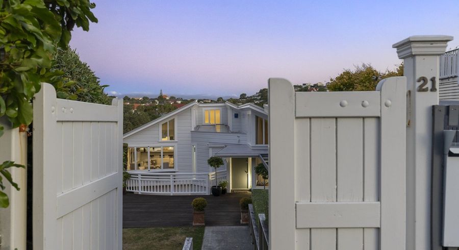  at 21 Simla Crescent, Khandallah, Wellington