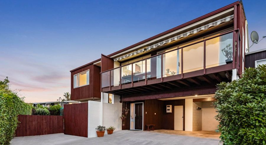  at 2/36 Park Rise, Campbells Bay, North Shore City, Auckland