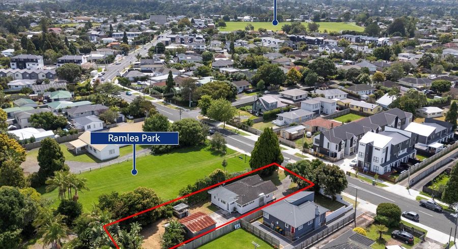  at 24 Taikata Road, Te Atatu Peninsula, Waitakere City, Auckland