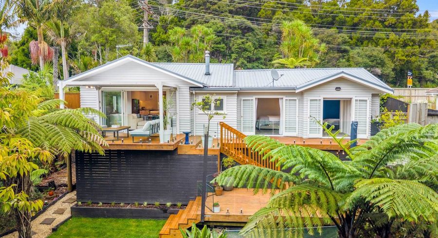  at 398 Huia Road, Titirangi, Waitakere City, Auckland