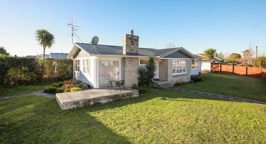  at 22 Joanna Place, Deanwell, Hamilton