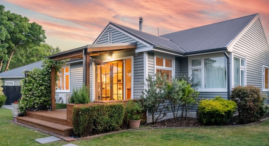  at 252 Centaurus Road, Saint Martins, Christchurch