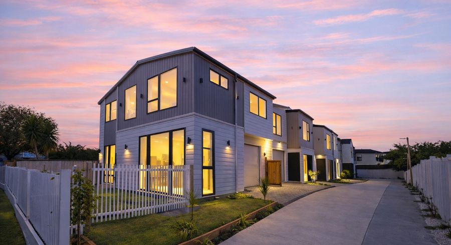  at 4 Barrie Avenue, Papatoetoe, Manukau City, Auckland