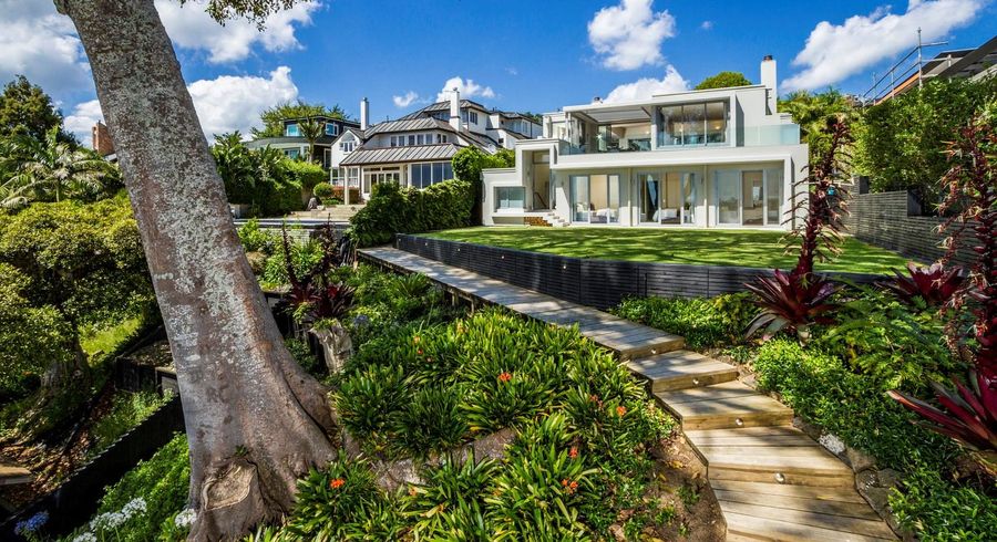  at 15 Lake View Road, Takapuna, North Shore City, Auckland