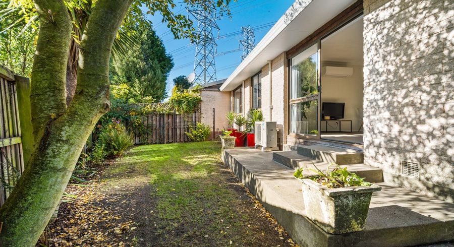  at 1/27 Ashbourne Street, Burnside, Christchurch