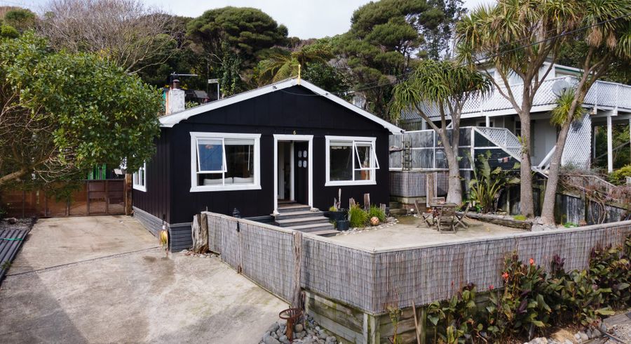  at 5 Takutai Road, Pukerua Bay, Porirua, Wellington