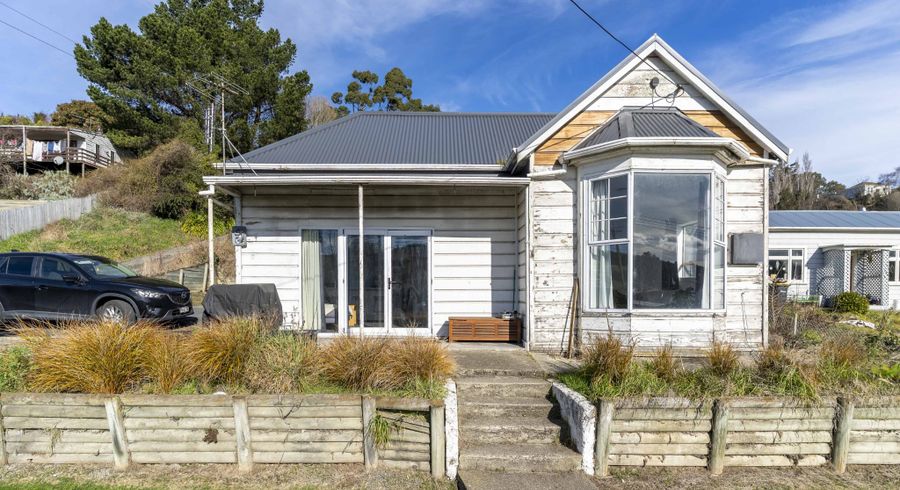  at 100 Main S Rd, Green Island, Dunedin, Otago