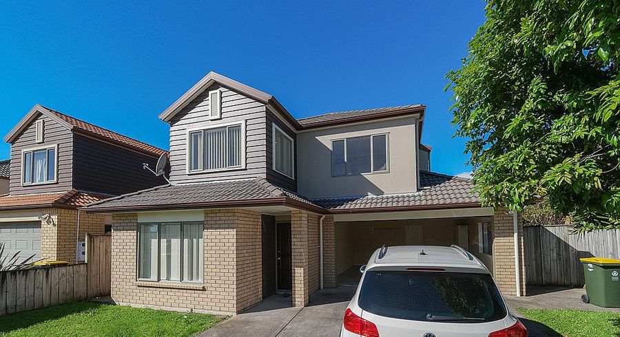 at 10 Lissleton Drive, East Tamaki, Manukau City, Auckland
