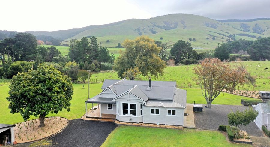  at 11 Waihi Falls Road, Dannevirke, Tararua, Manawatu / Whanganui