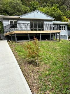  at 114 Pinehaven Road, Pinehaven, Upper Hutt