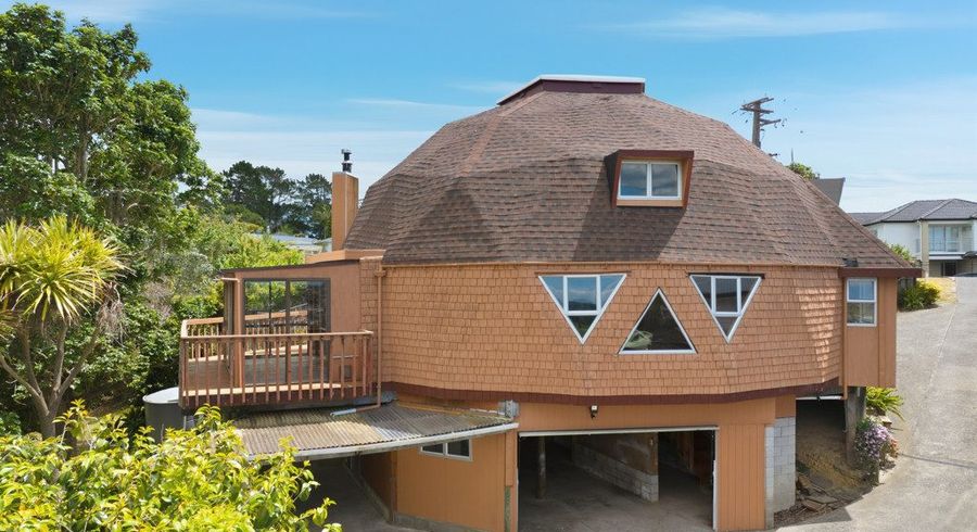  at 272 Sturges Road, Henderson, Waitakere City, Auckland