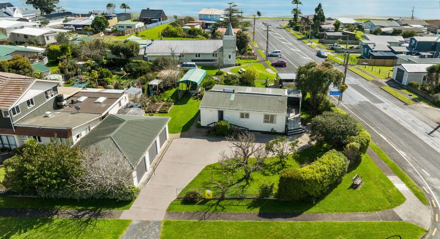  at 1 Banks Road, Papakura