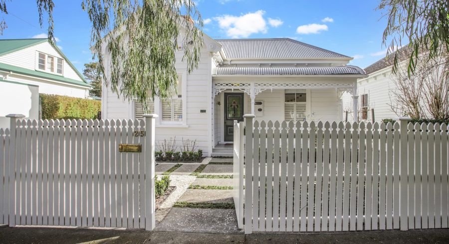  at 25 Kowhai Street, Mount Eden, Auckland