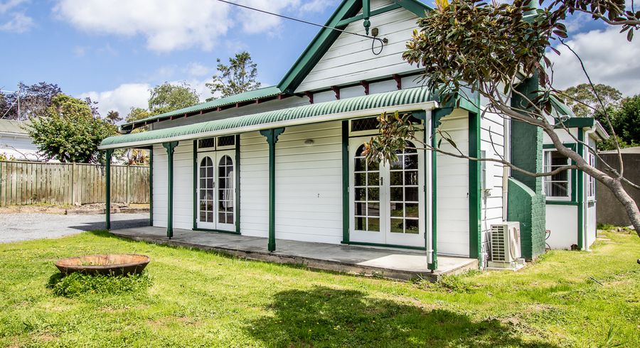  at 34 School Road, Te Horo