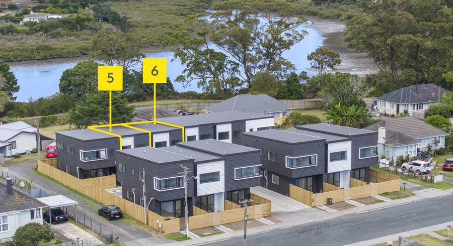  at 5-6/396 Panama Road, Mount Wellington, Auckland City, Auckland