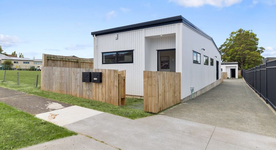  at 63 Flanshaw Road, Te Atatu South, Waitakere City, Auckland