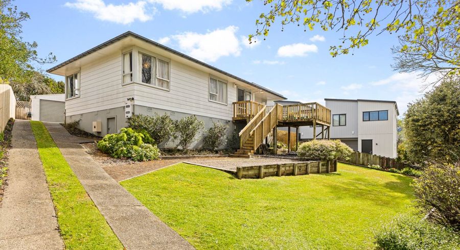  at 31 Mirrabooka Avenue, Botany Downs, Manukau City, Auckland
