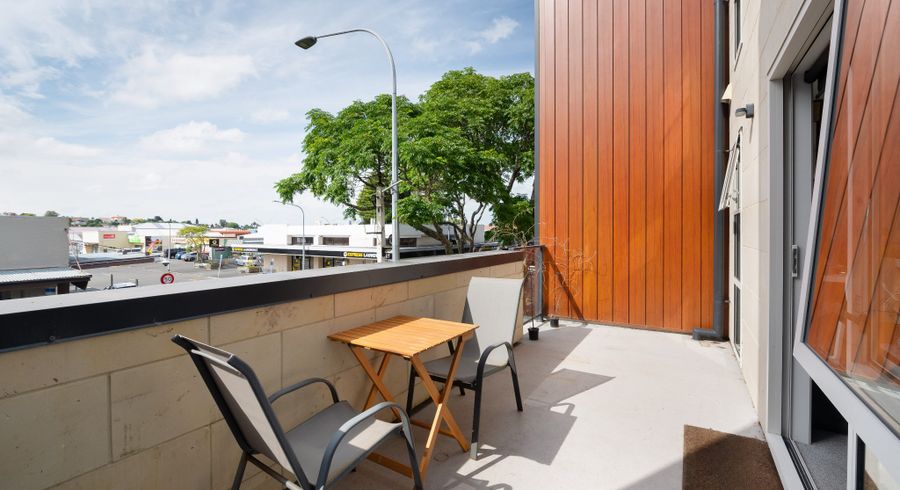  at 102/124 Commerce Street, Frankton, Hamilton, Waikato