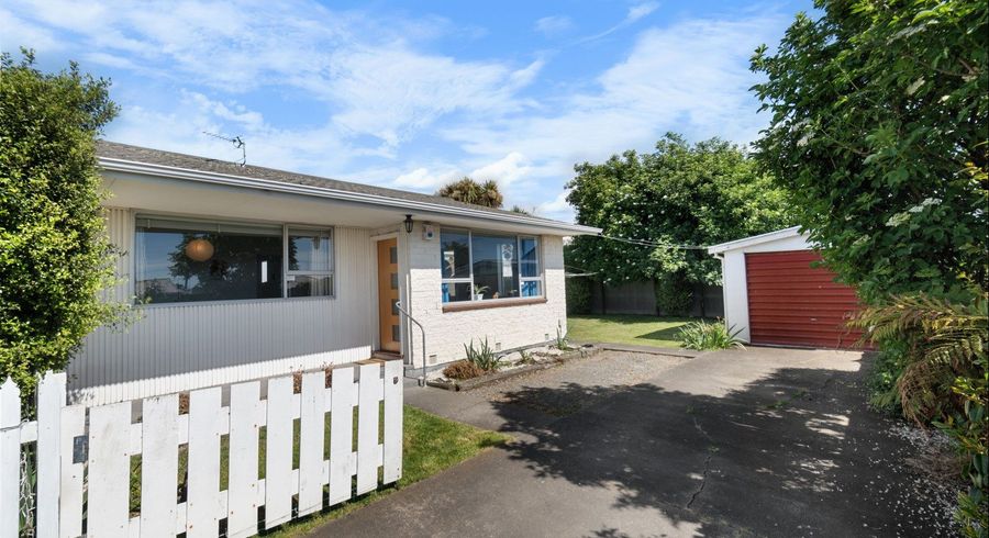  at 3/90 Springs Road, Hornby, Christchurch
