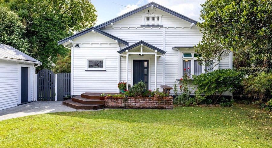  at 16 Union Street, Claudelands, Hamilton
