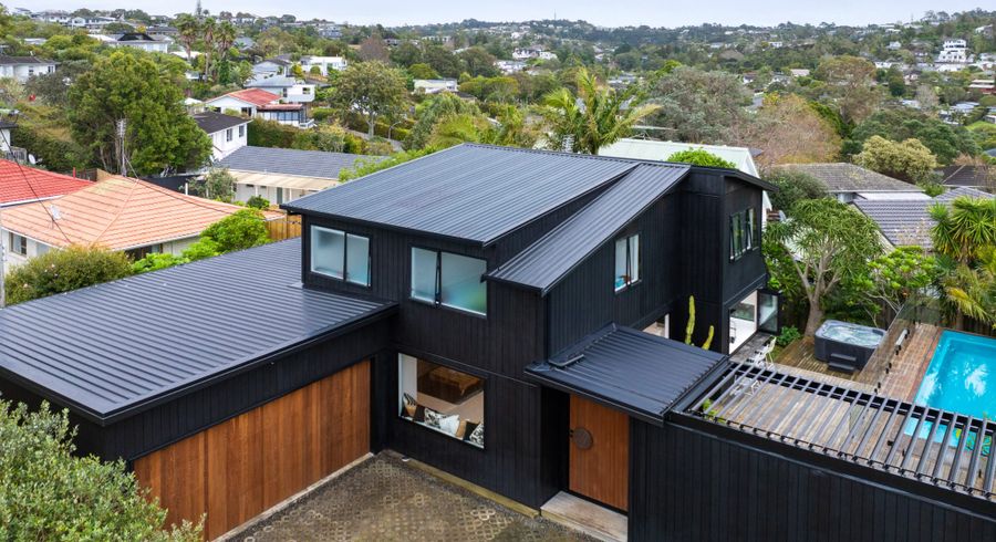  at 2/9 Tainui Street, Torbay, North Shore City, Auckland