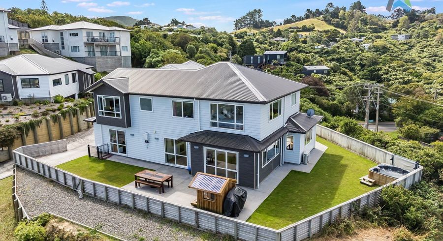 at 2 Poto Road, Normandale, Lower Hutt, Wellington
