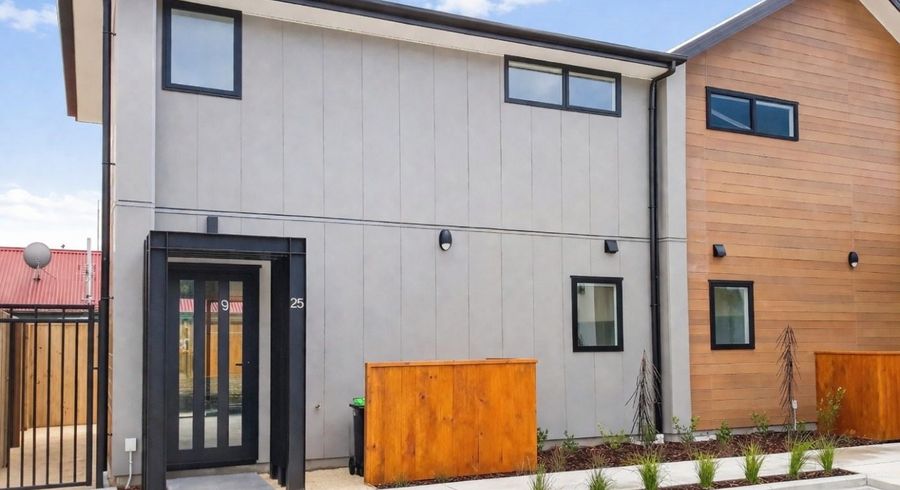  at 9/25 Hargest Crescent, Sydenham, Christchurch City, Canterbury