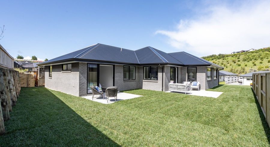  at 35 Pakanga Grove, Pyes Pa, Tauranga