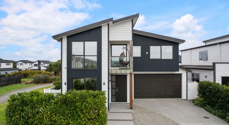  at 27 Roa Avenue, Hobsonville, Waitakere City, Auckland