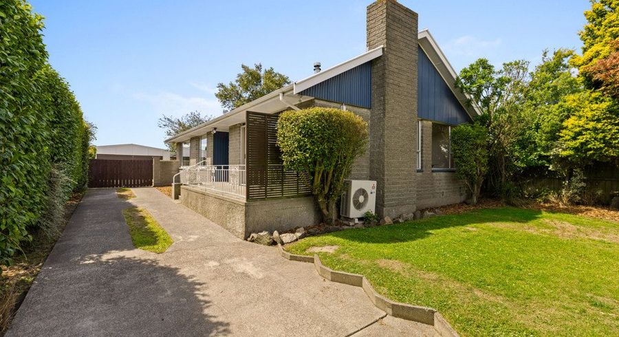  at 20 Fern Drive, Halswell, Christchurch City, Canterbury