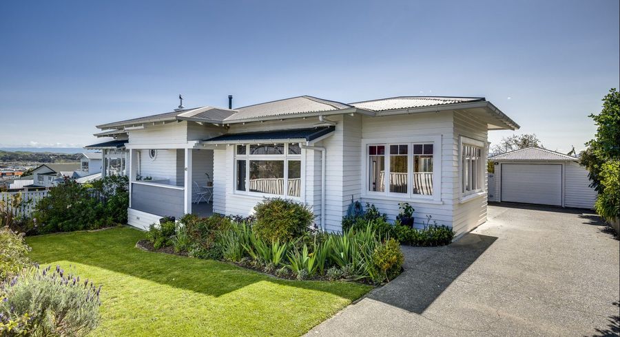  at 42 Simla Terrace, Hospital Hill, Napier