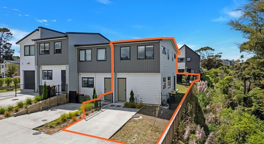 at 26 Kaimai Avenue, Massey, Waitakere City, Auckland