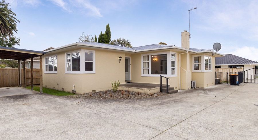  at 87 College Street, Awapuni, Palmerston North, Manawatu / Whanganui