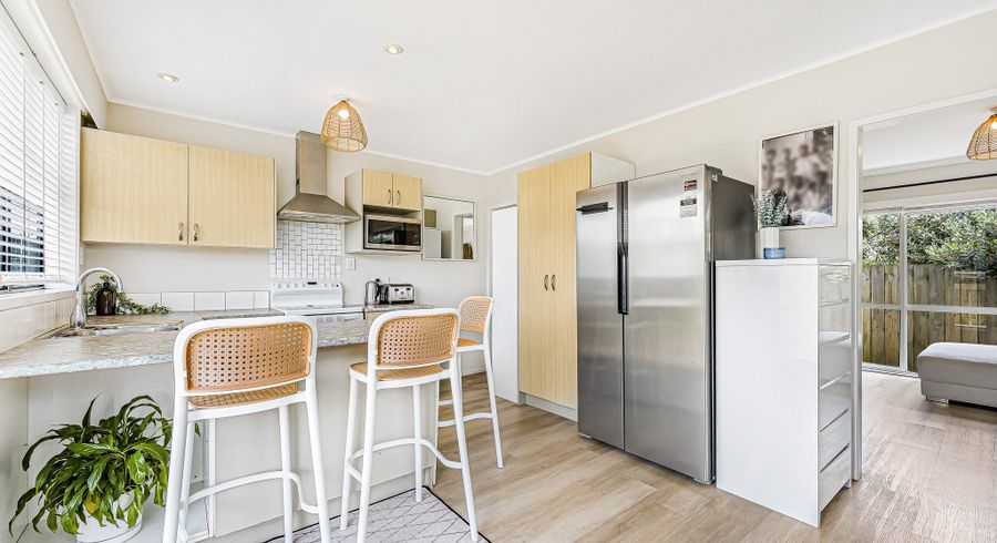  at 1/12 Marewa Street, Te Atatu South, Waitakere City, Auckland