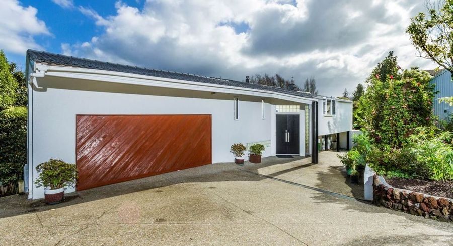  at 4 Whitby Crescent, Mairangi Bay, Auckland