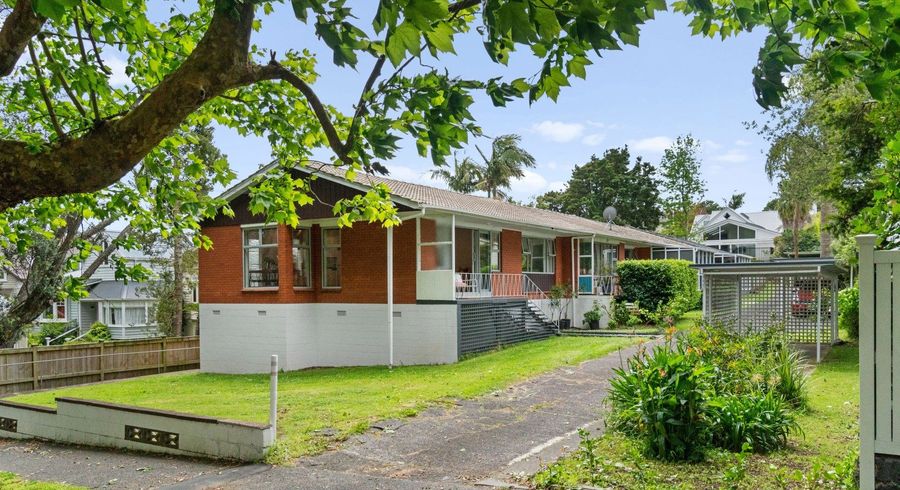  at 1/21 Woodside Road, Mount Eden, Auckland City, Auckland