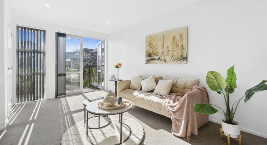  at 22 Fort Lincoln Loop, Karaka, Papakura