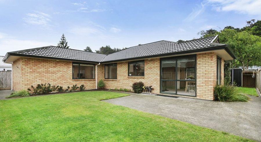  at 10 Nathan Street, Tawa, Wellington