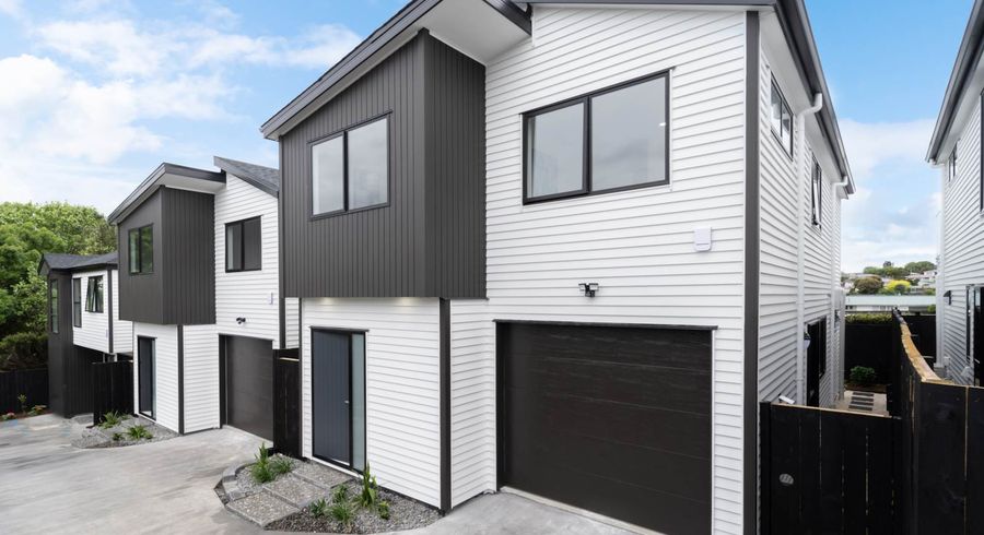  at 40C Exminster Street, Blockhouse Bay, Auckland