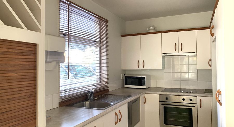  at 5/24 Mansfield Ave, Merivale, Christchurch City, Canterbury