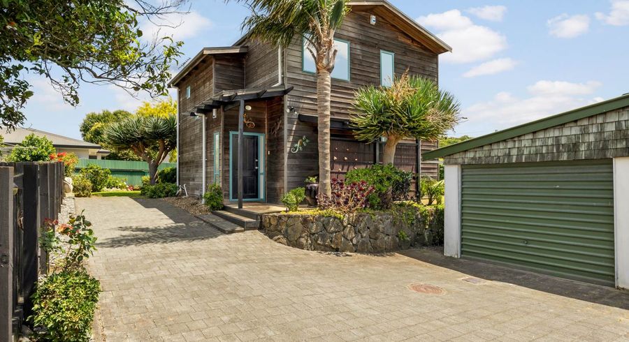  at 87A Rockfield Road, Penrose, Auckland